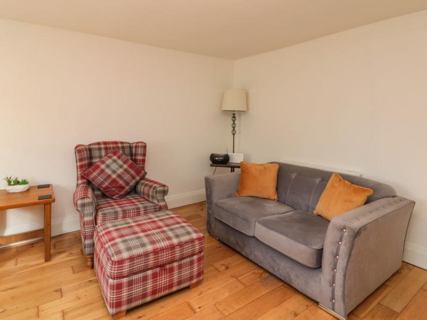 Flat 8