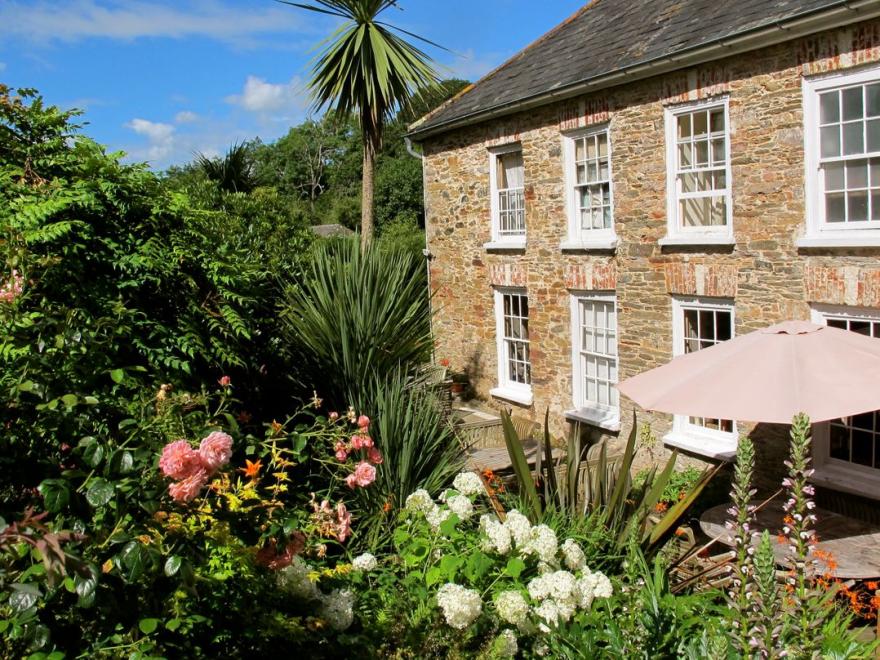 Manor Farmhouse