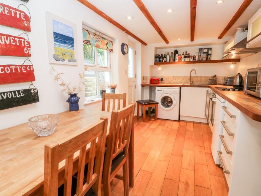 Honeysuckle Cottage
