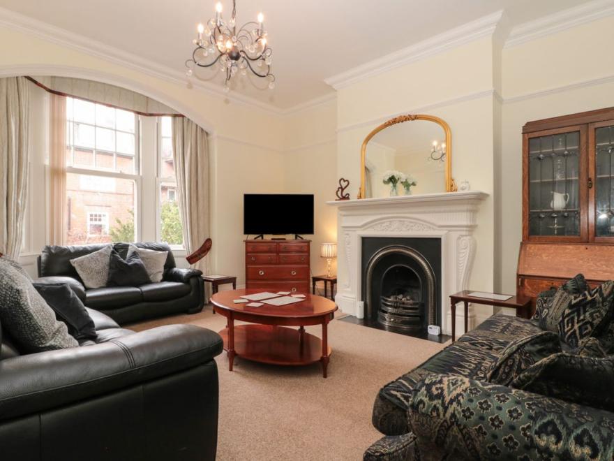 50 West Street Edelweiss