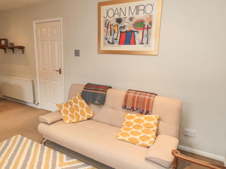 60B Castlegate