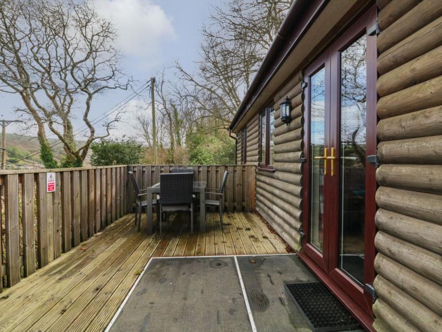 Chalet Log Cabin L3