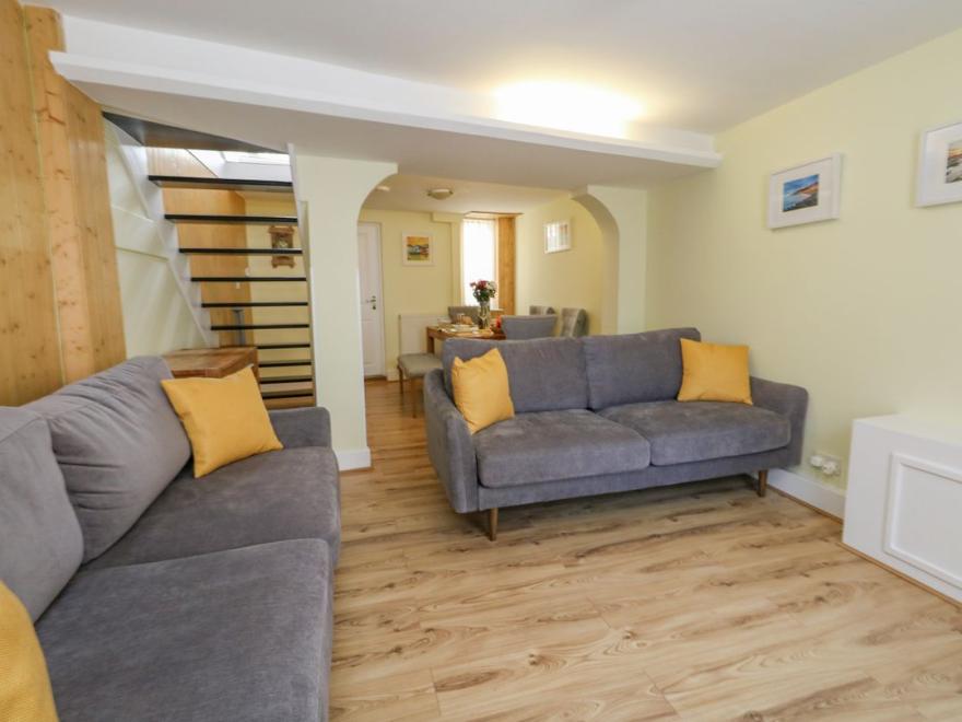 Cove Street Cottage
