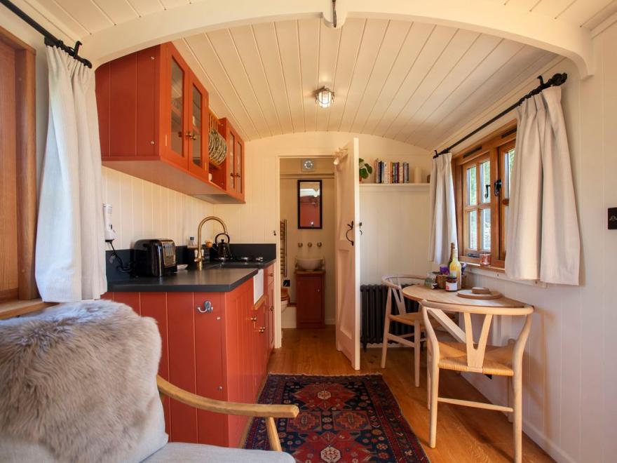 Spindleberry Hut