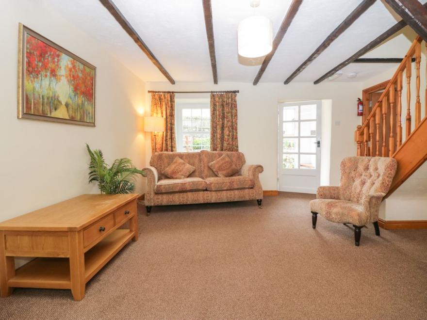 Riverside Cottage No 3