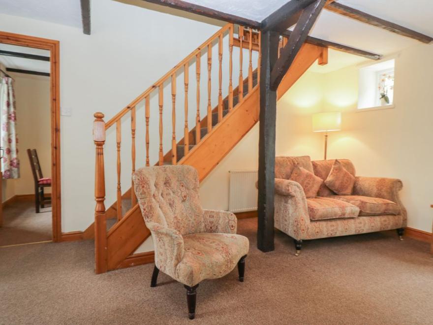 Riverside Cottage No 3