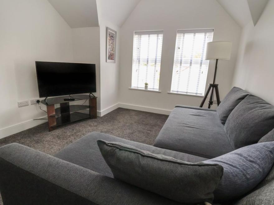 Apartment 4