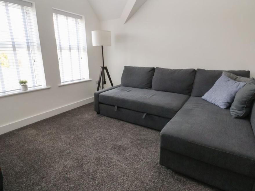 Apartment 4