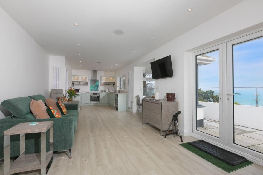 Tresco Bungalow