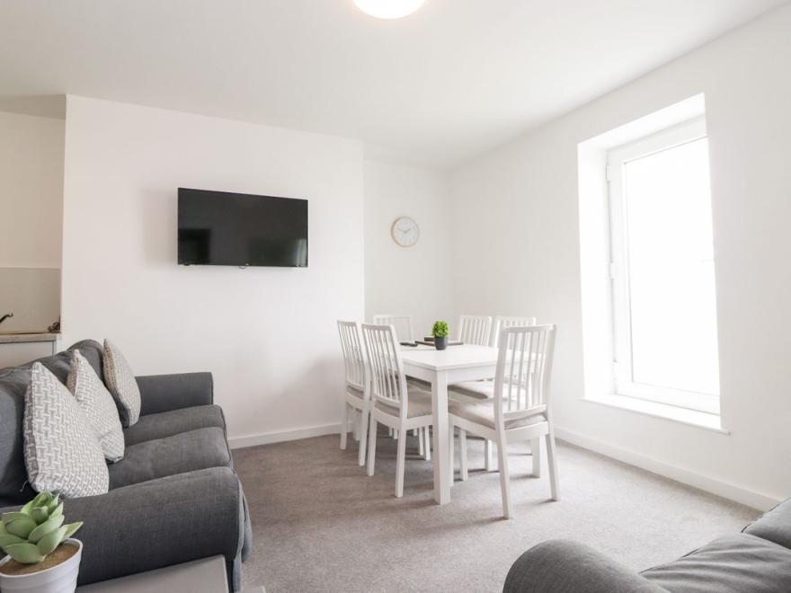 6 Seaview @ Bridlington Bay