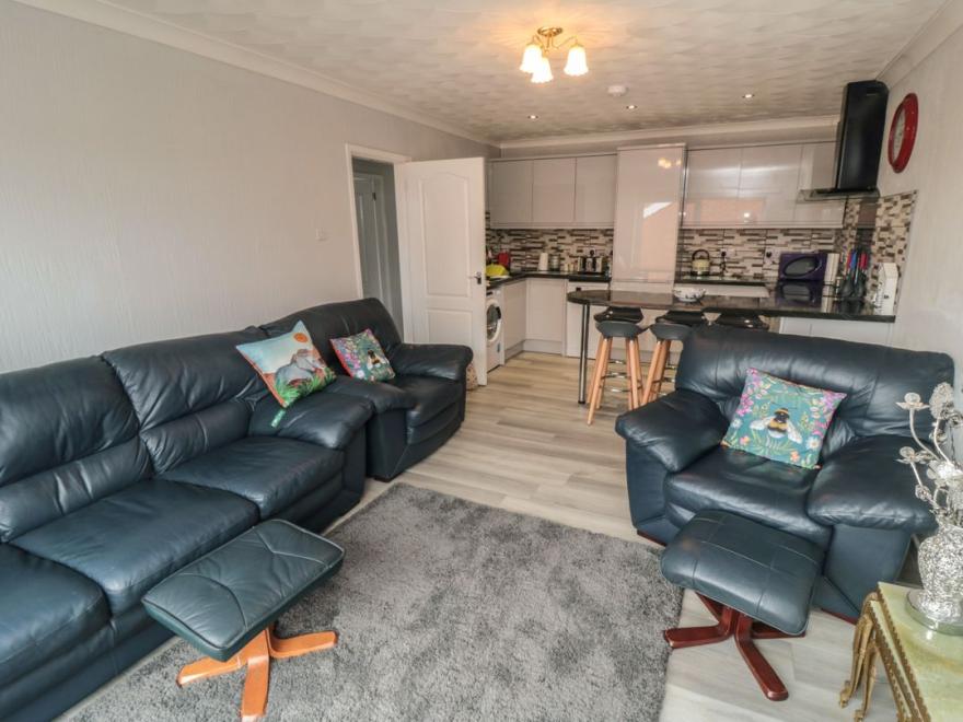 10 Southcliffe Drive