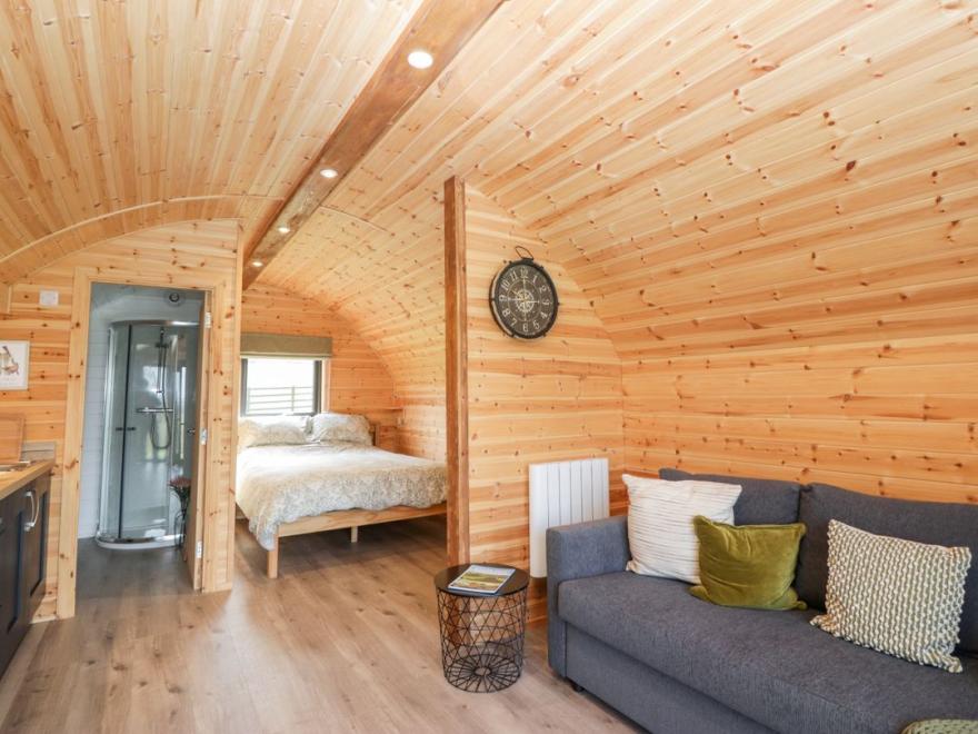 Dryfe Lodge