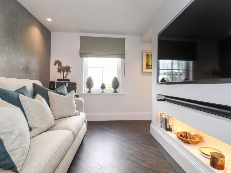 Suite Retreat - Suite 2
