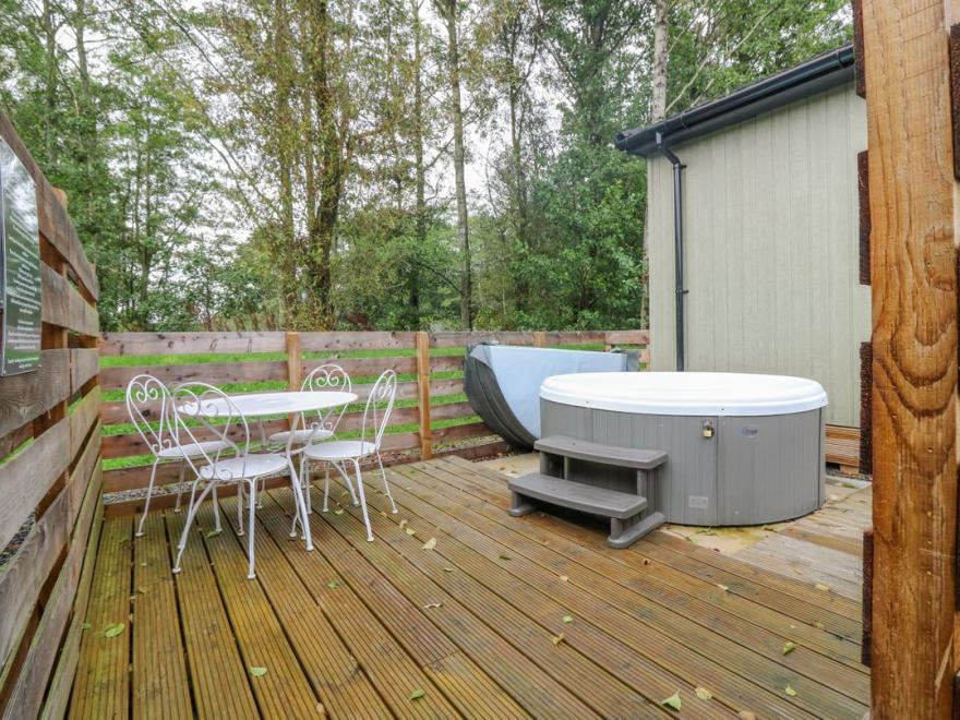 Lodge 18 - Ruthven (Hideaway)