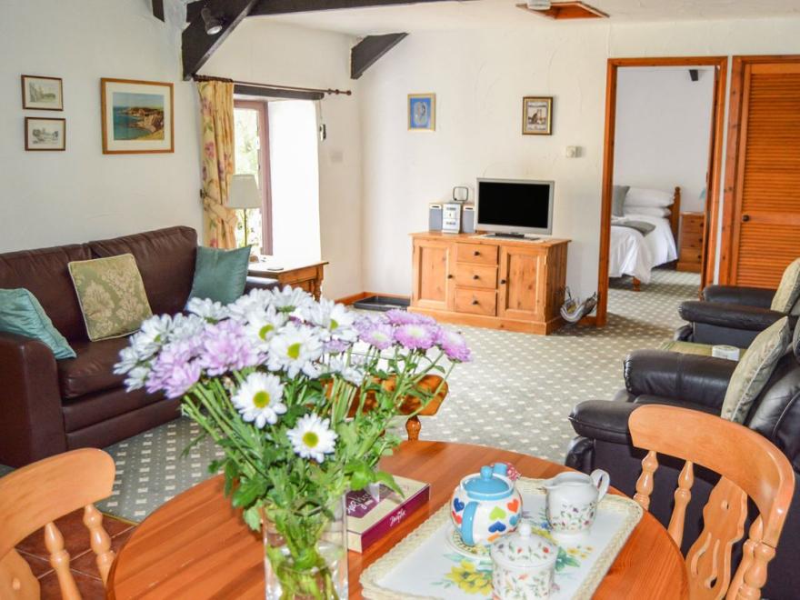 Windbury Cottage