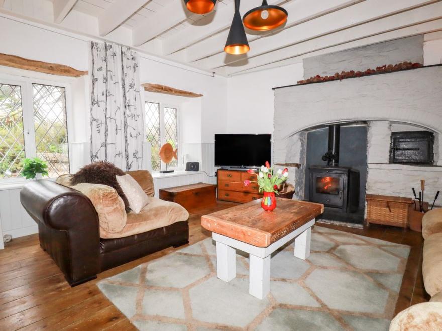 Bro Tref Cottage