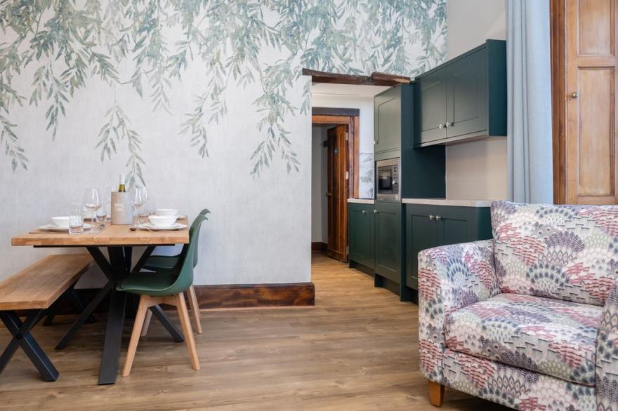 Watermouth Castle, West Tower Apartment