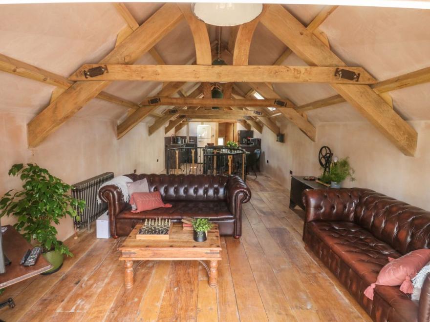 Becket's Barn