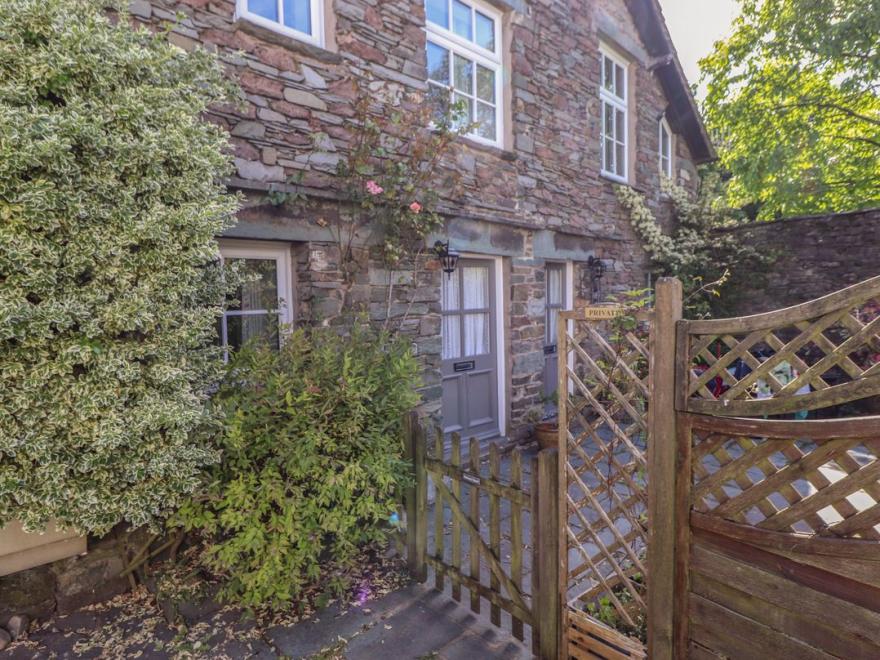 Bakers Yard Cottage