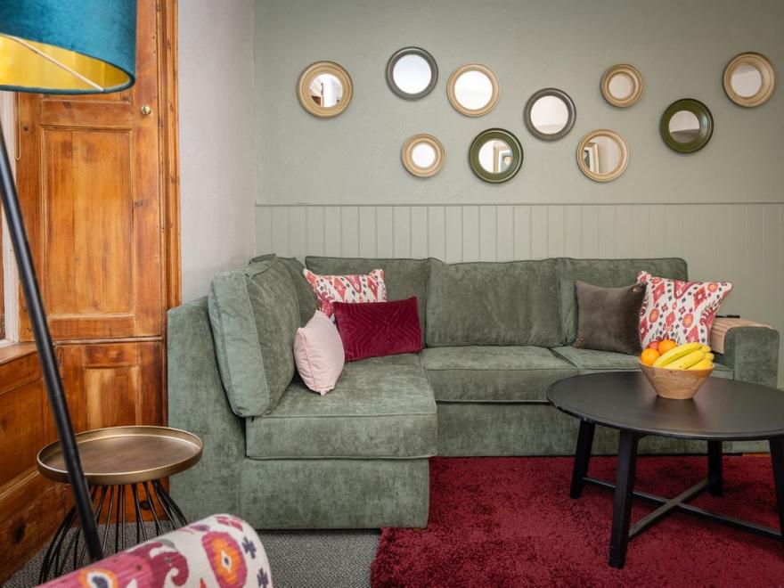 Watermouth Castle, Rhododendron Apartment
