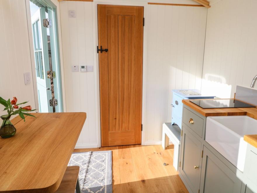 Lower Trewern Shepherds Hut