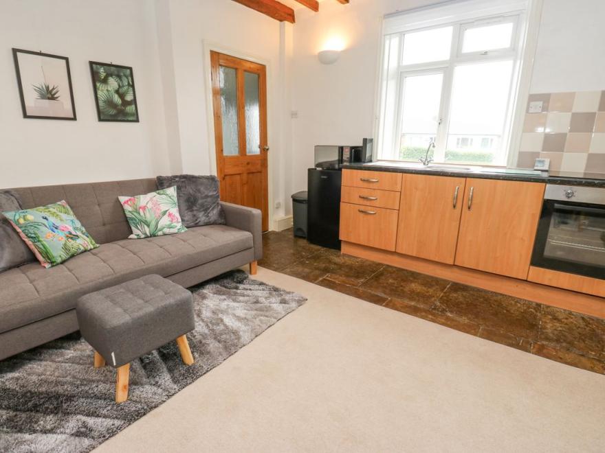 Luna Cottage