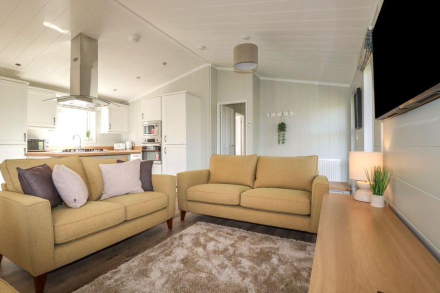 23 Meadow Retreat