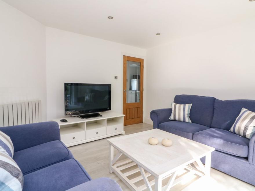 1 Camperdown Lodge