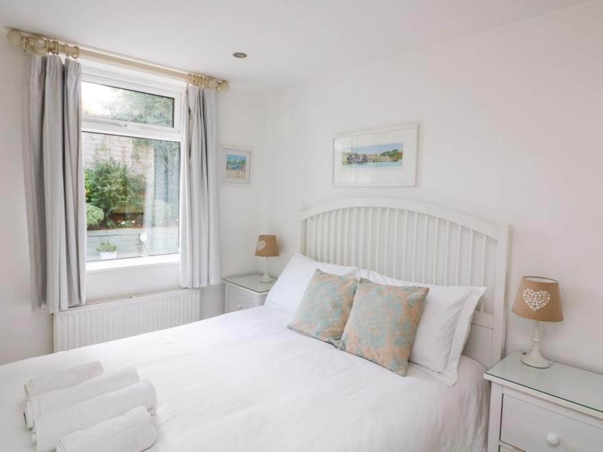 1 Camperdown Lodge