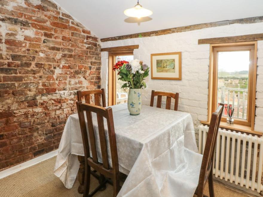 1 Fountain Cottages