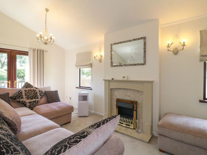 27 Brocklehurst