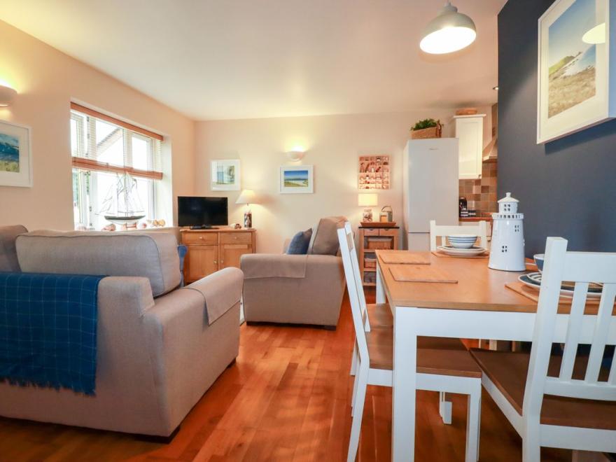 9 Inny Vale Holiday Village
