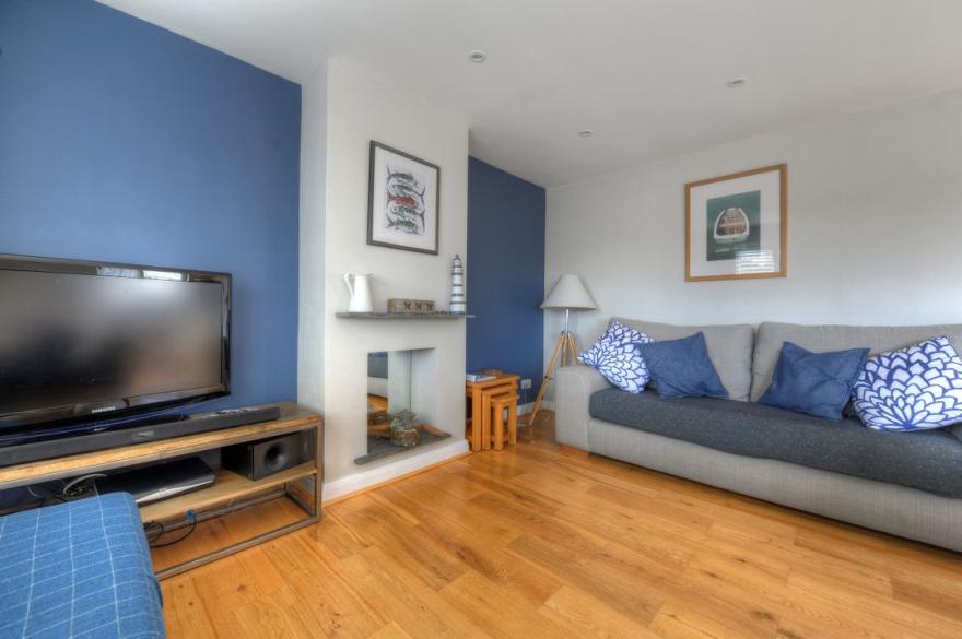 2 Studley Gardens