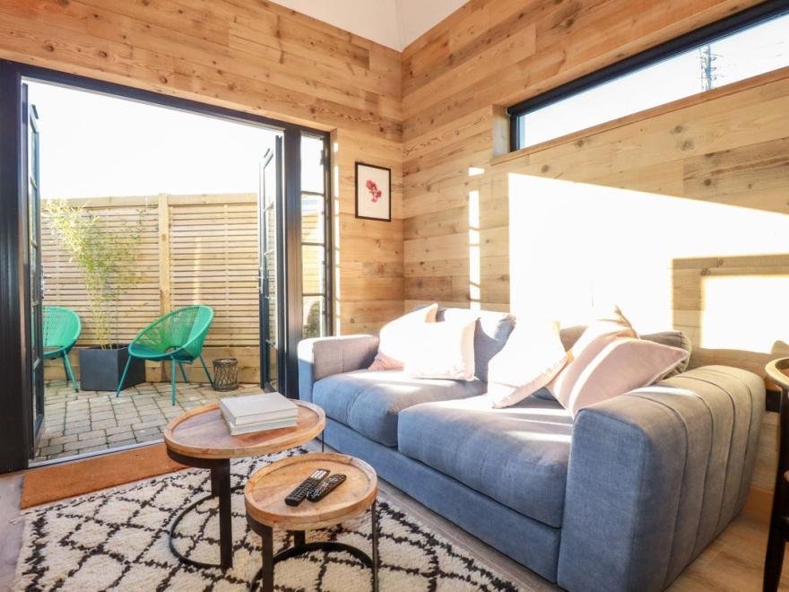 Little Beach Cabin
