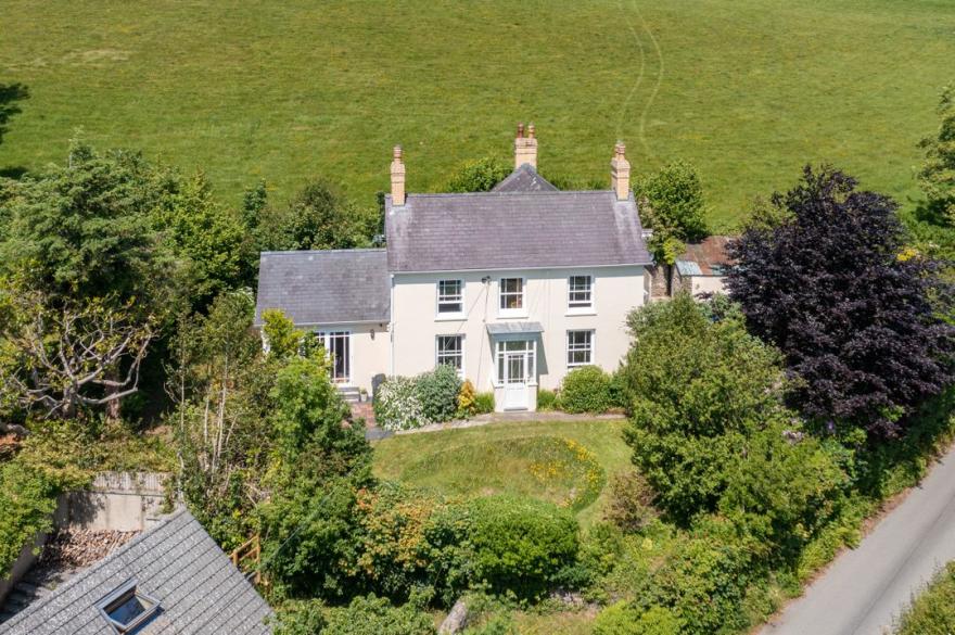 Pendre Farmhouse