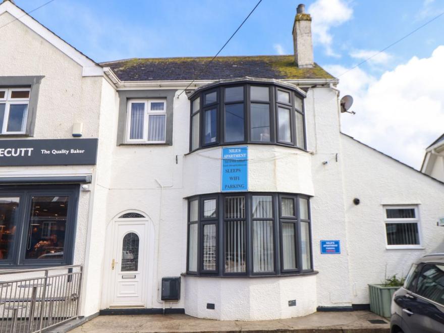 Flat 2 Niles Place