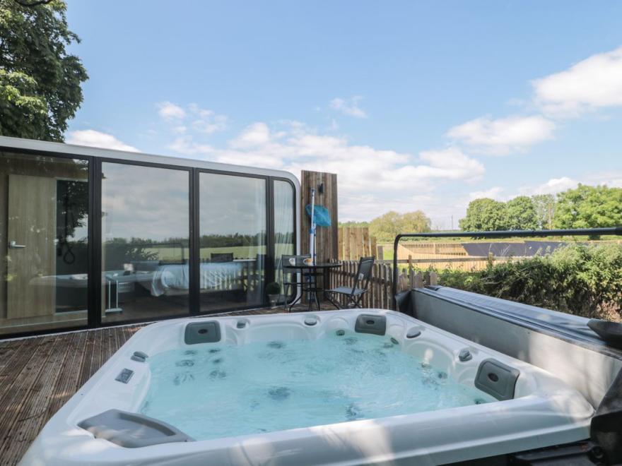 Buckland House Pod