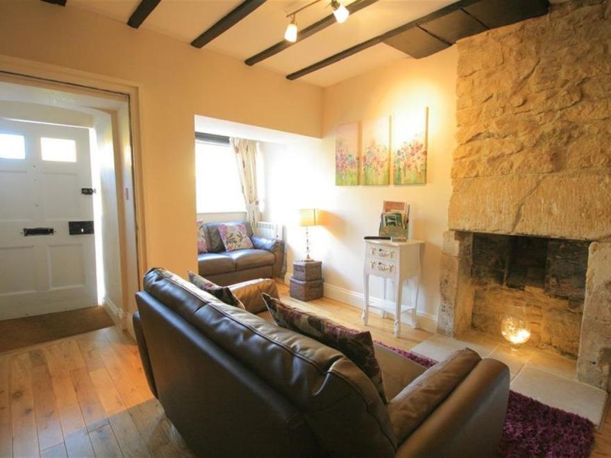 Broadway Cottage