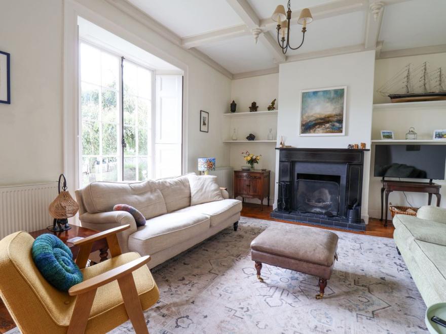 Charmouth Lodge