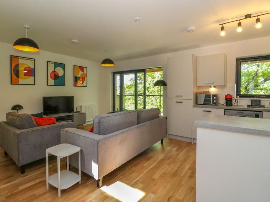 Oakbank  Mews