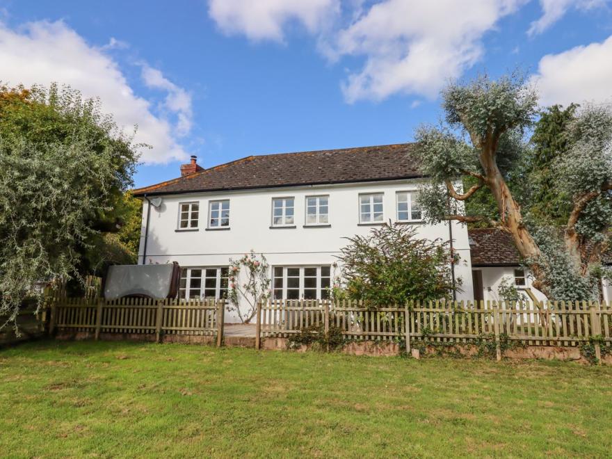 Culver Court Cottage