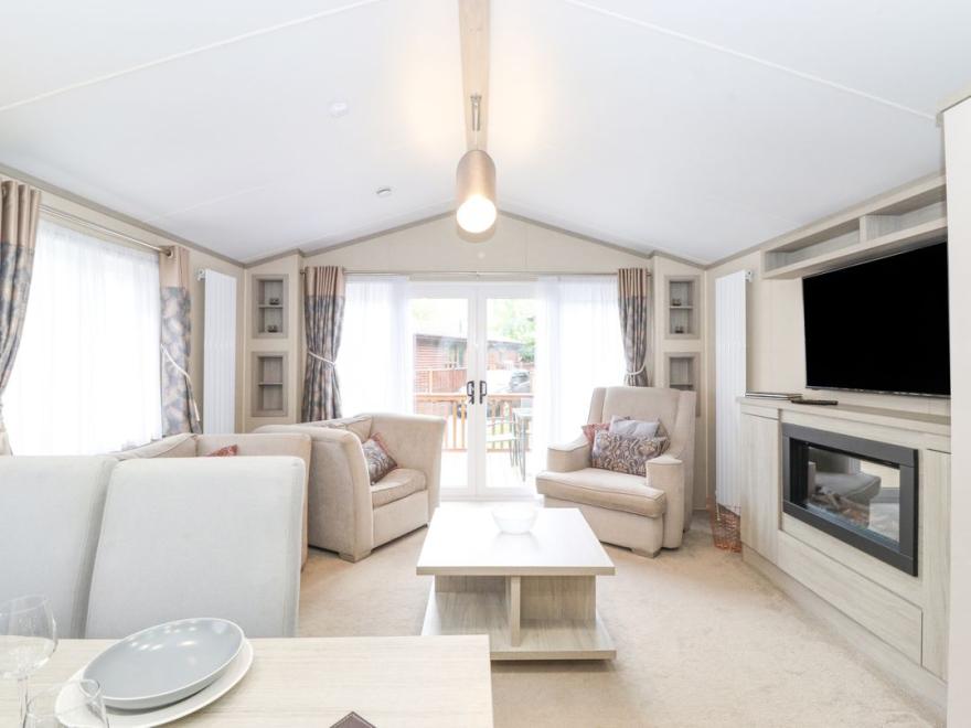 Tawny Owl Lodge