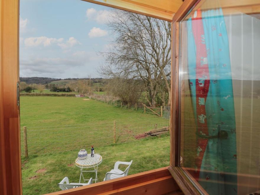 Harri's Hut