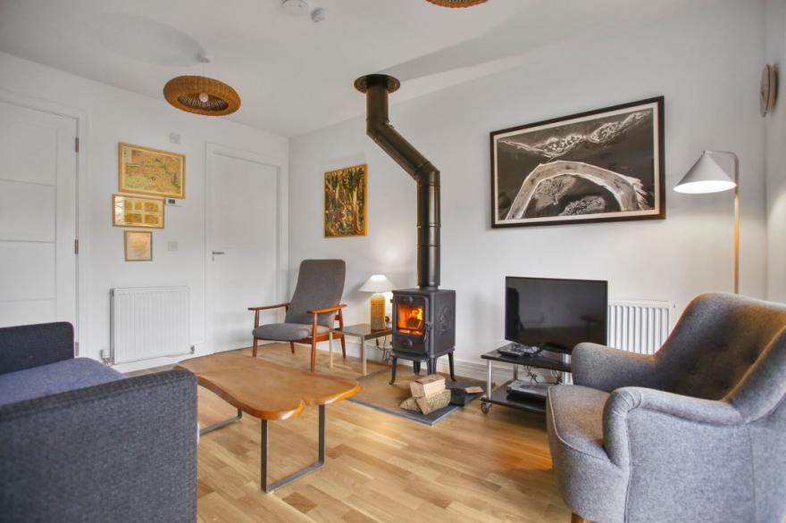 27 Strathtay Lodges