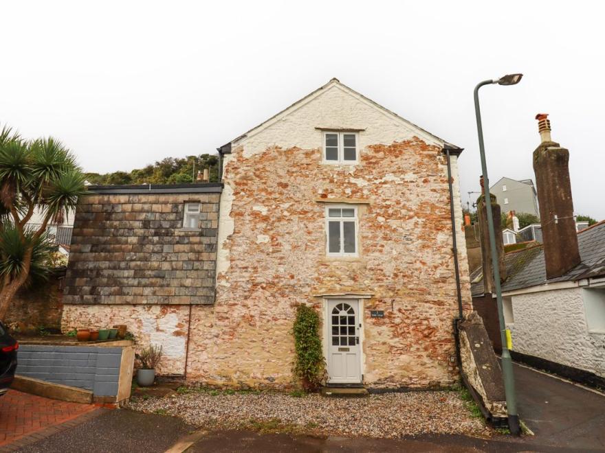 3 Pebble Cottage