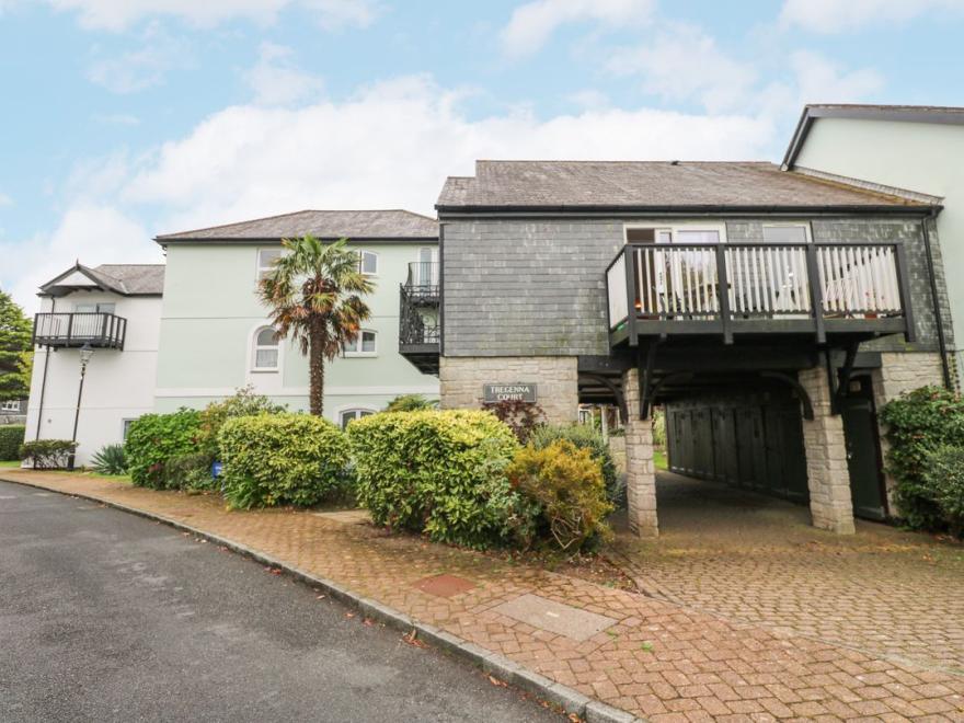 5 Tregenna Court