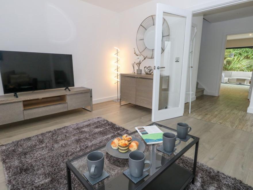 66A Danecourt Road