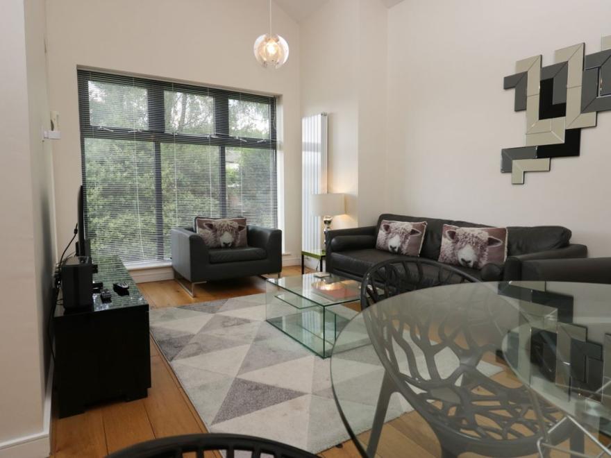 12 Blue Hill Park