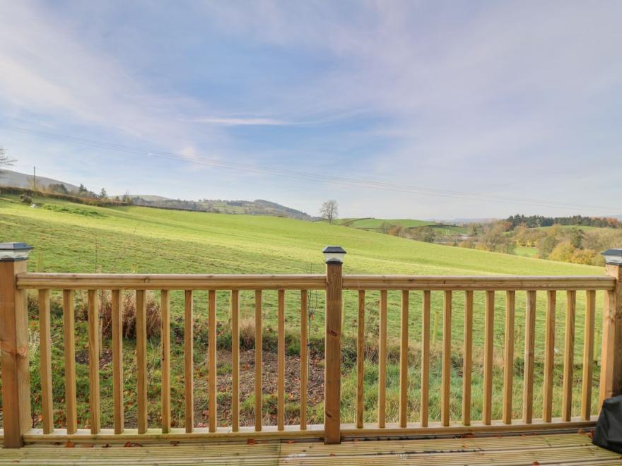 Seren Lodge