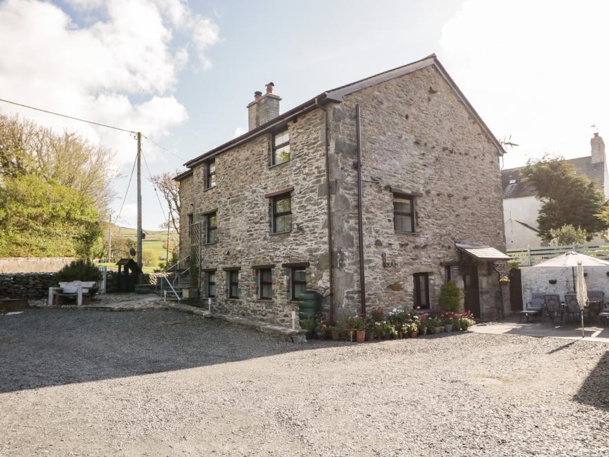 Raceside Cottage